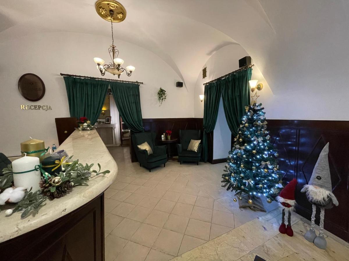 Hotel Amadeus Krakau Buitenkant foto