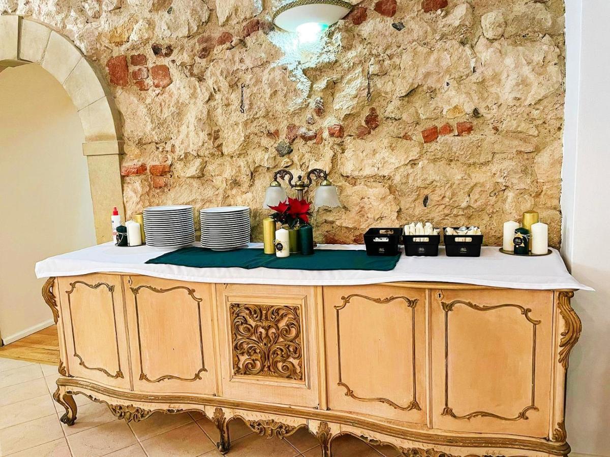 Hotel Amadeus Krakau Buitenkant foto